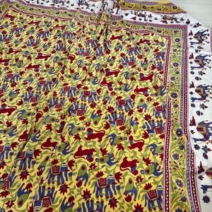 Large Elephant Print Cotton Textile Tapestry Bedspread Throw – Hand Block Style